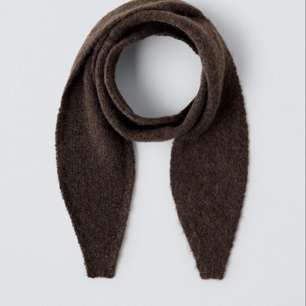 Zara Knitted Scarf